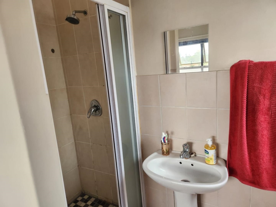 2 Bedroom Property for Sale in Brackenfell Central Western Cape